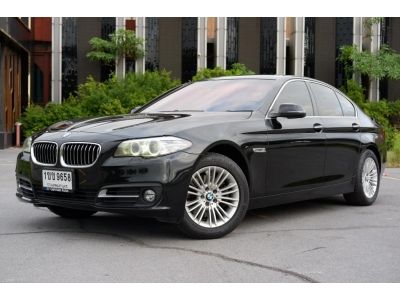 BMW 520i Luxury LCI ปี 2014 จด 15 ไมล์ 100,xxx Km